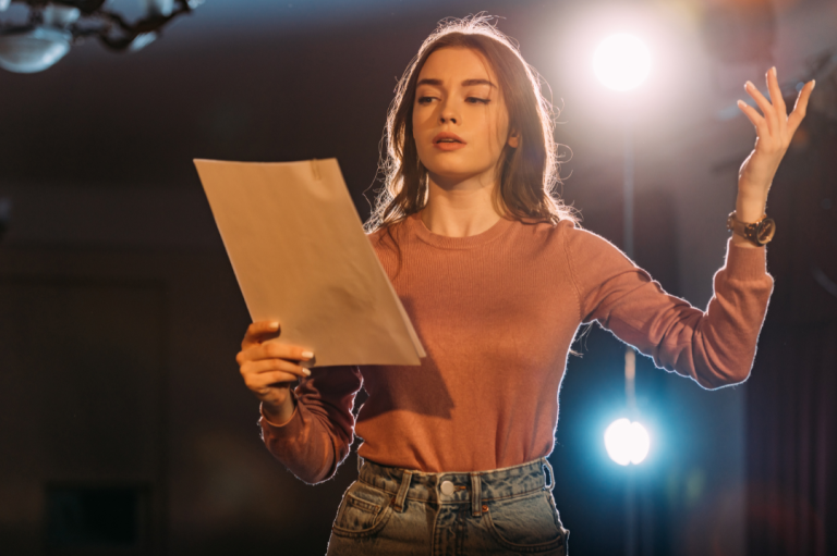 Cours Devenir acteur actrice en Suisse